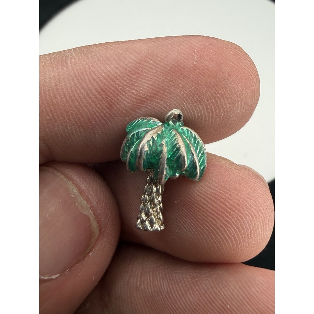 Vintage Sterling Silver Green Enamel Palm Tree Charm Pendant 925 2.12g